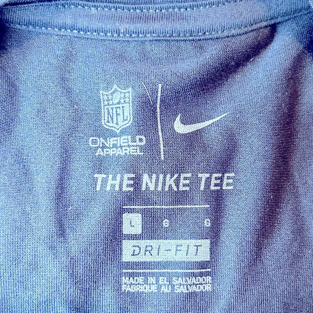 THE Nike Tee Dri-Fit Men’s- Denver Broncos 🏈 (L) - Picture 7 of 8